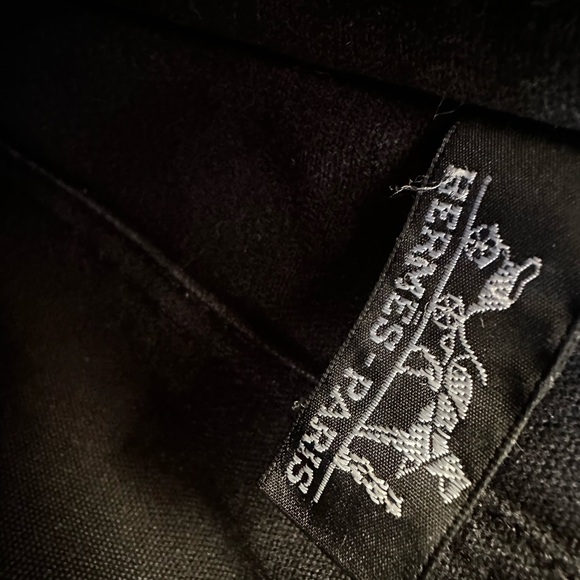 ♠️Gianni Versace Womens Black Leather♠️ Italy Inner Dividers Medium Shoulder Bag - Picture 3 of 12